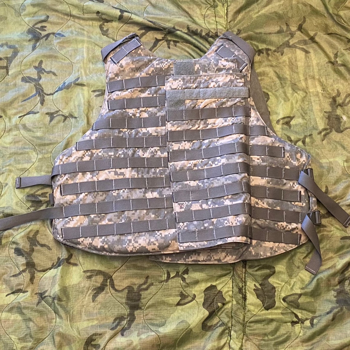 IBA VEST ACU Large