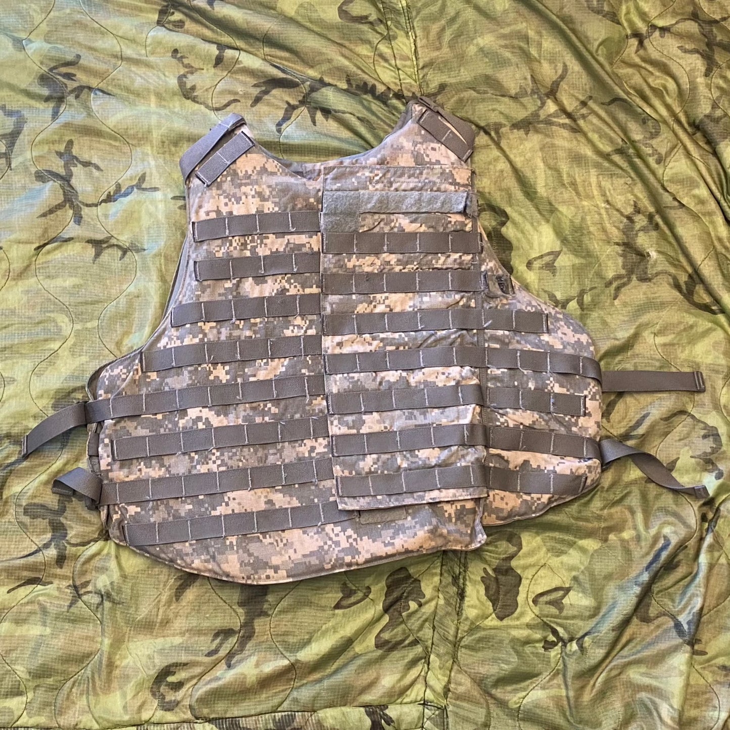 IBA VEST ACU Large