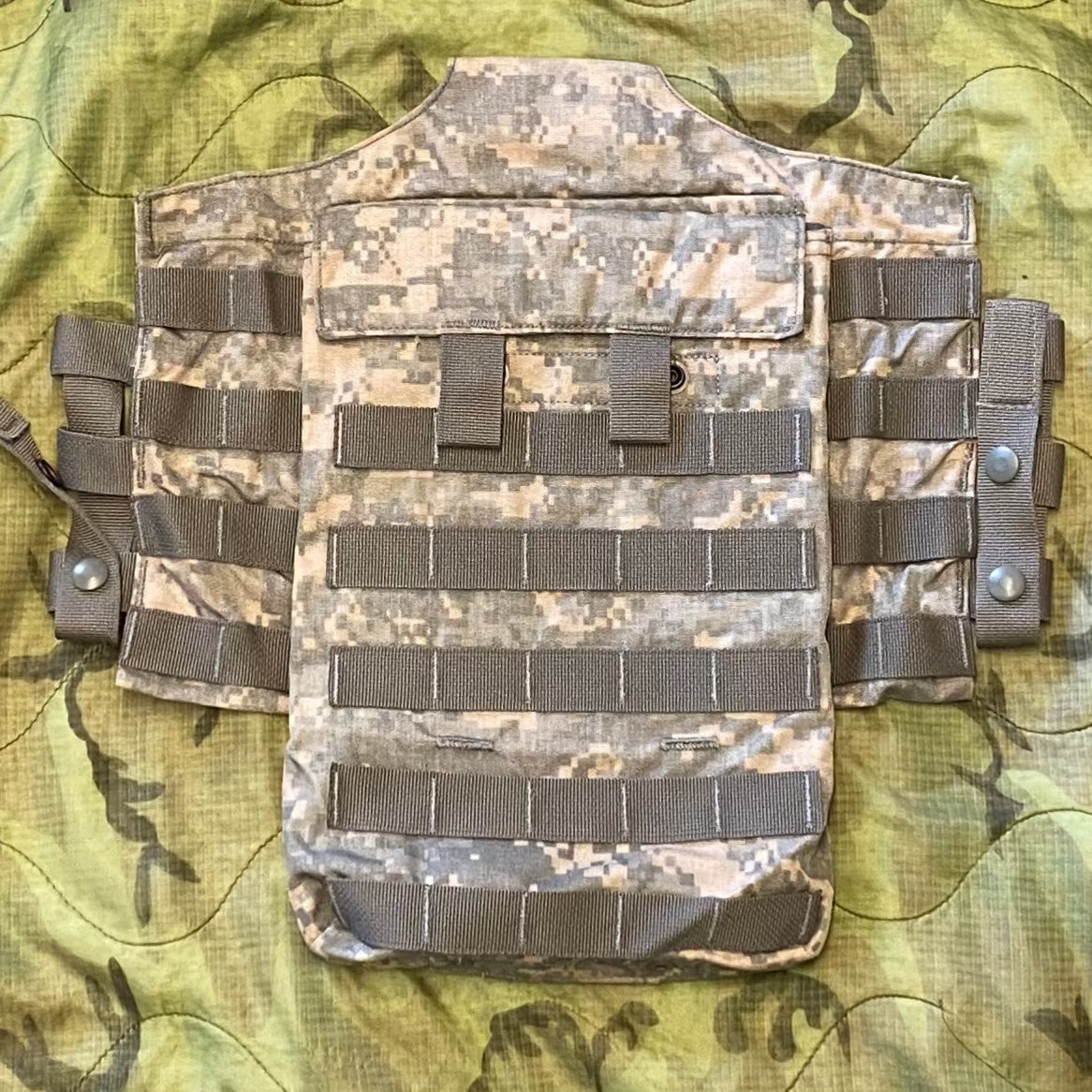 ACU side protector